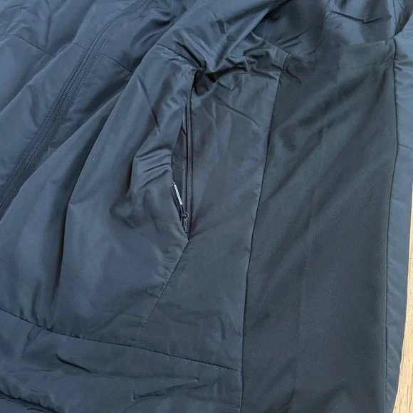 NIKE STOCK UNLIMITED VEST
Men's Therma-FIT Training Vest (Stock) - Picture 10 of 13